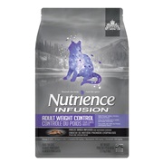 Aliment Nutrience Infusion pour chats adultes, Contrôle du poids, Poulet, 2,27 kg (5 lb)